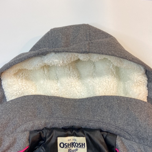 OSHKOSH B’GOSH l Super Cute Girl Hooded Pea Coat (2T) Like NEW - Picture 5 of 10